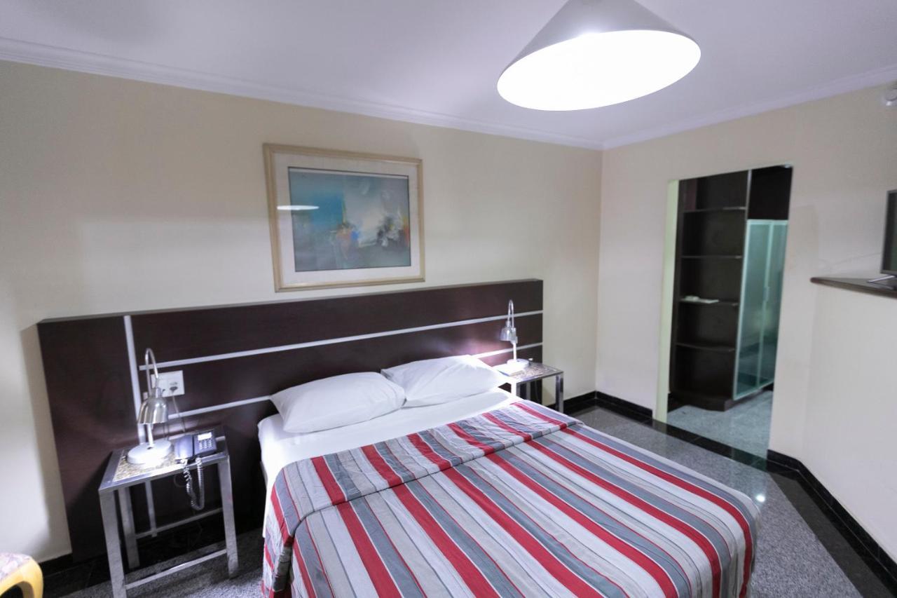 فندق ماناوسفي  دا فينشي هوتل آند كونفينشنز الغرفة الصورة